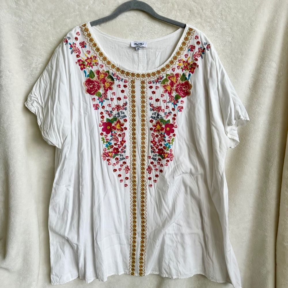 Angel Heart Boutique White Embroidered Floral Boho Tunic Blouse Top 3X Plus